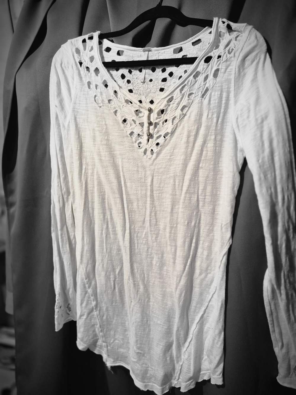 Lightweight Crochet-Trim Long Sleeve Top - White